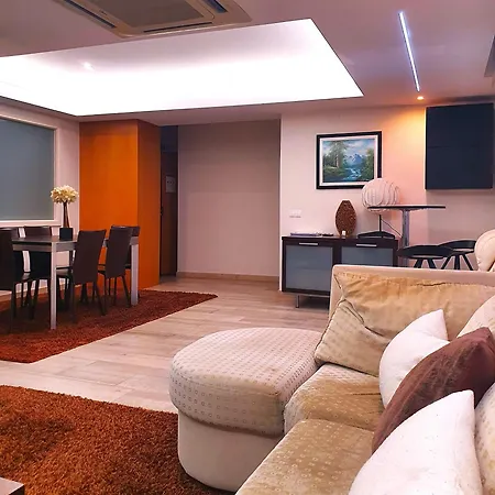 Apartment Cas Living